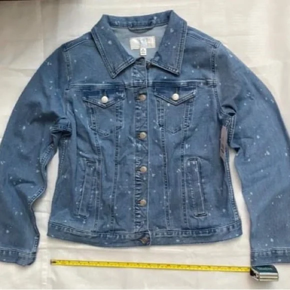 Time and Tru Jean Jacket - Picture 2 of 4